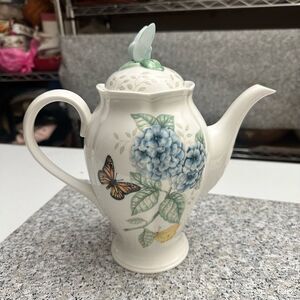 Lenox Butterfly‎ Meadow Coffeepot with Lid Spring Floral Theme Tea Party NEW
